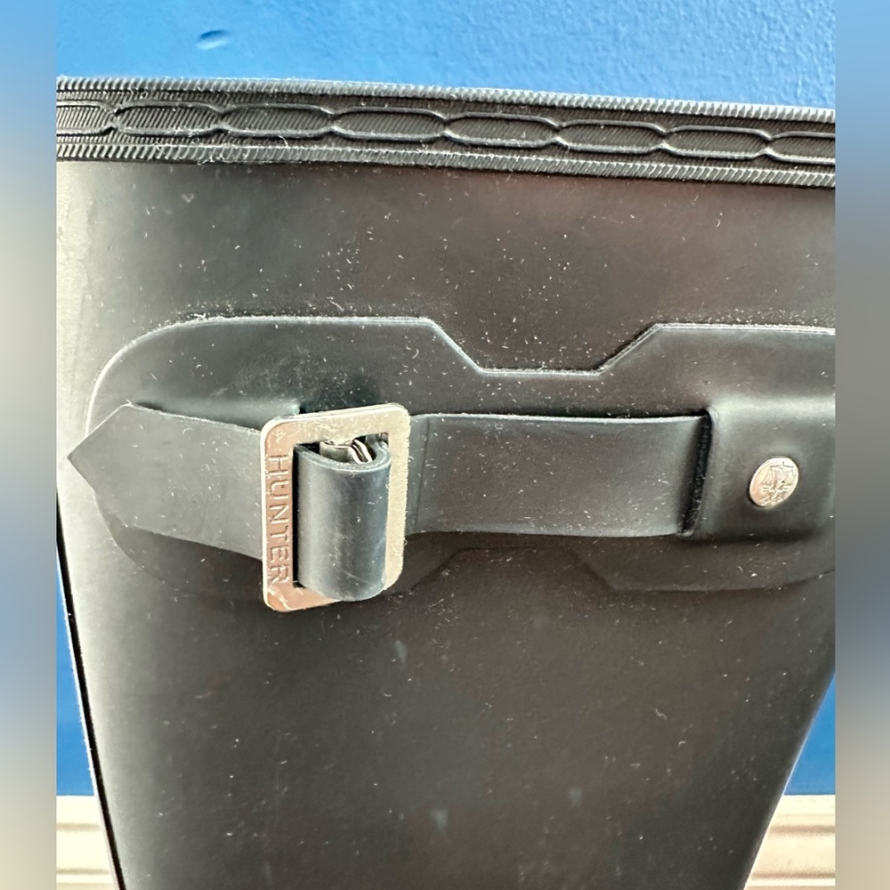 Hunter Original Tall Rainboot (Women,) 9M, Navy Matte - Picture 9 of 16